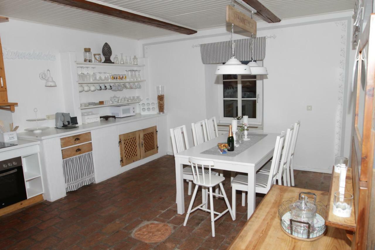 Gutshof Bartl 1 Apartment Klagenfurt am Woerthersee ภายนอก รูปภาพ