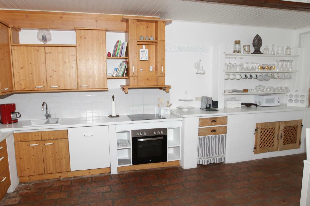 Gutshof Bartl 1 Apartment Klagenfurt am Woerthersee ภายนอก รูปภาพ
