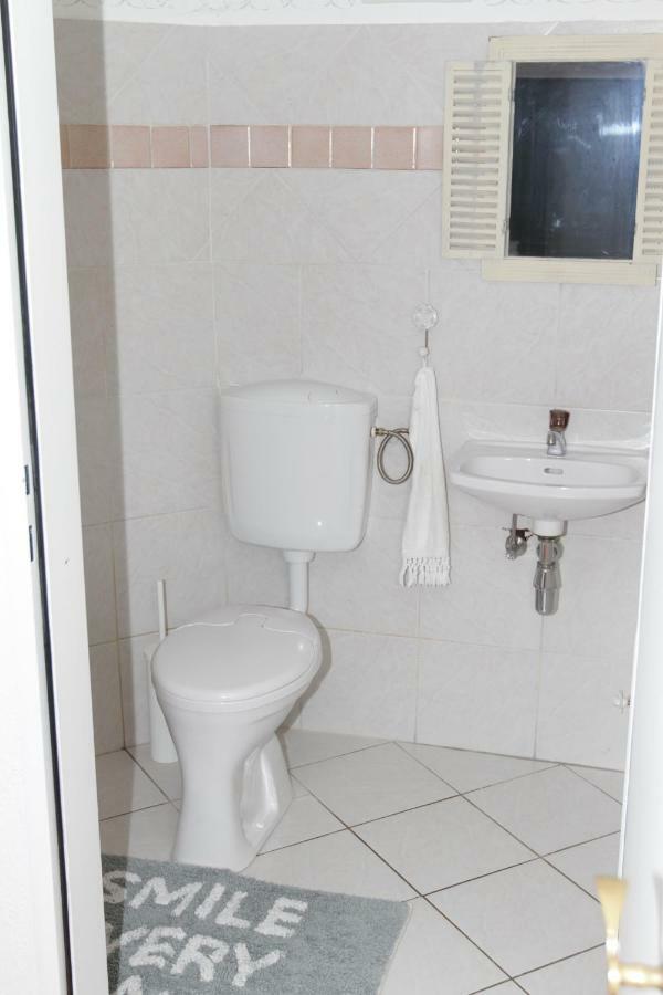 Gutshof Bartl 1 Apartment Klagenfurt am Woerthersee ภายนอก รูปภาพ